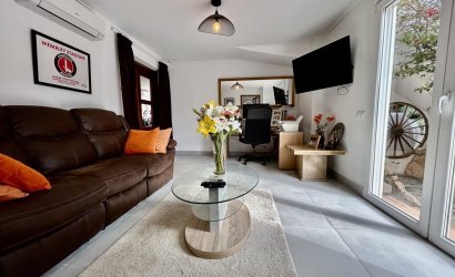 Herverkoop - Villa -
Cabo Roig - Costa Blanca