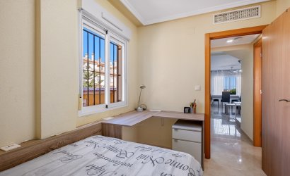 Revente - Villa -
Orihuela Costa - Costa Blanca