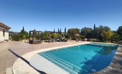 Herverkoop - Villa -
Avileses - Inland