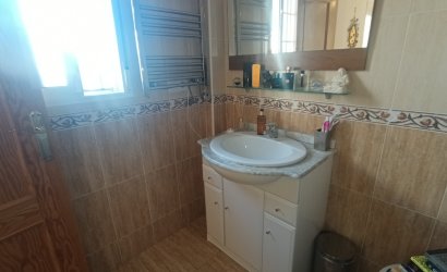 Herverkoop - Villa -
Avileses - Inland