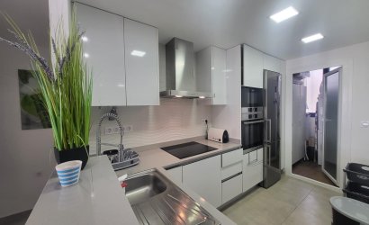 Resale - Apartment -
Torrevieja - Punta Prima