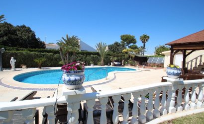 Resale - Villa -
Torrevieja - Punta Prima