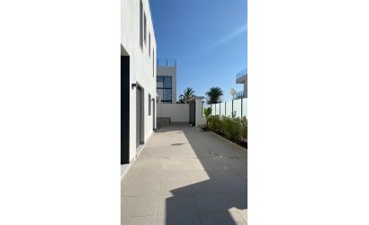 Herverkoop - Villa -
Torrevieja - Los Balcones