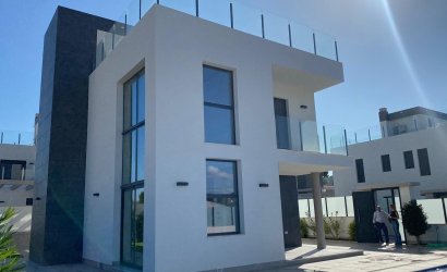 Herverkoop - Villa -
Torrevieja - Los Balcones