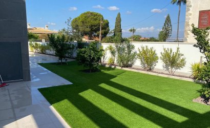 Herverkoop - Villa -
Torrevieja - Los Balcones