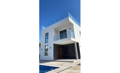 Herverkoop - Villa -
Torrevieja - Los Balcones