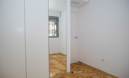 Herverkoop - Apartment -
Torrevieja - Playa del Cura