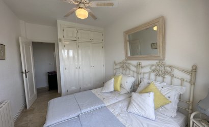 Resale - Villa -
Villamartin - Costa Blanca