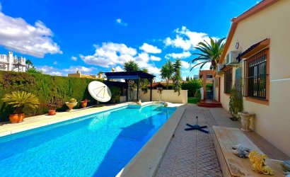 Herverkoop - Villa -
Cabo Roig - Costa Blanca
