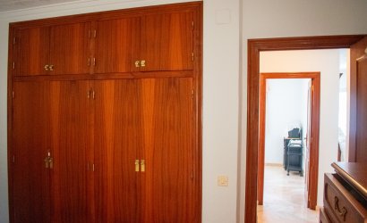 Resale - Villa -
Orihuela Costa - Mil Palmeras