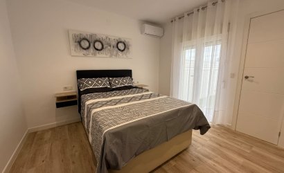 Revente - Villa -
Torrevieja - La Siesta