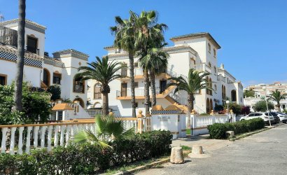 Resale - Bungalow -
Torrevieja - La Mata