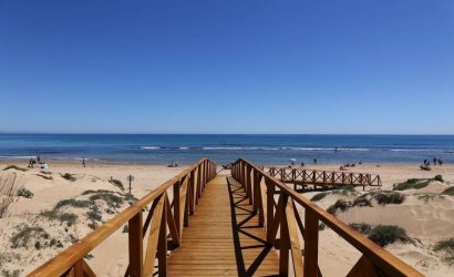 Resale - Bungalow -
Torrevieja - La Mata