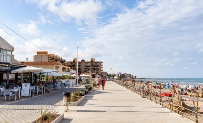 Resale - Bungalow -
Torrevieja - La Mata