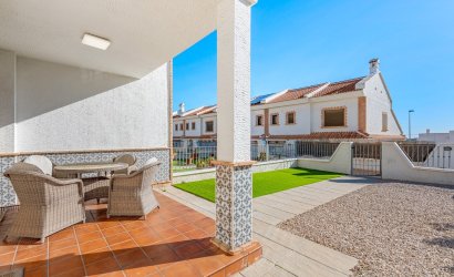 Revente - Town House -
San Miguel de Salinas - Inland