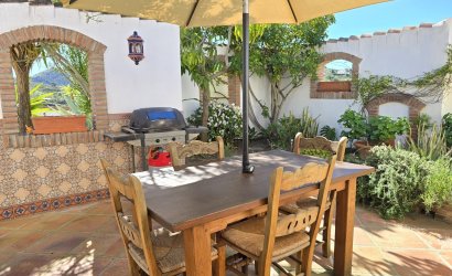 Revente - Villa -
Vinuela - Inland