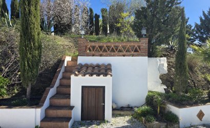 Revente - Villa -
Vinuela - Inland