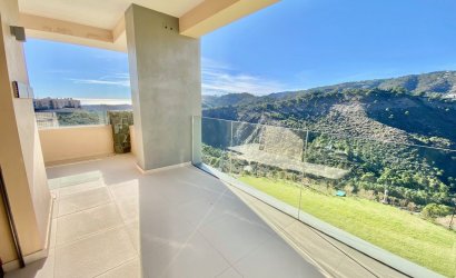 Resale - Apartment -
Benahavis - La Quinta