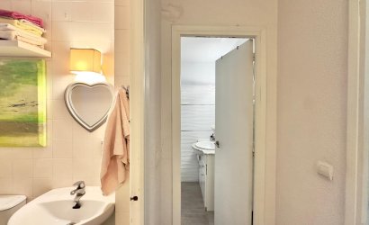 Revente - Apartment -
Torrevieja - Centro