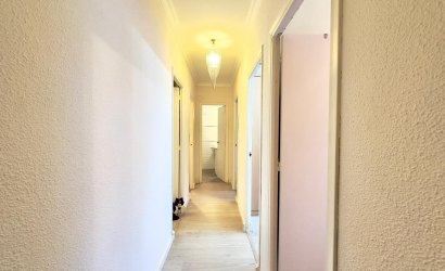 Revente - Apartment -
Torrevieja - Centro