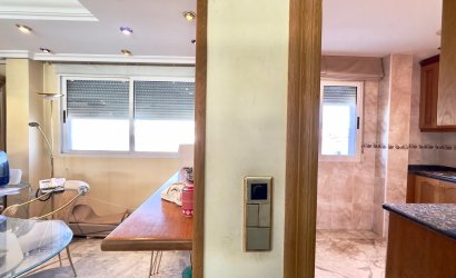 Herverkoop - Penthouse -
Torrevieja - Centro