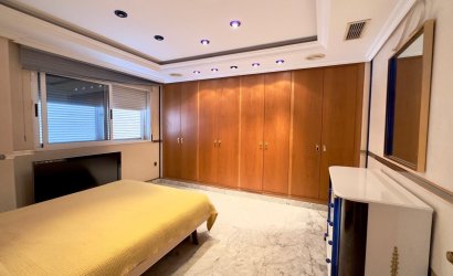 Herverkoop - Penthouse -
Torrevieja - Centro