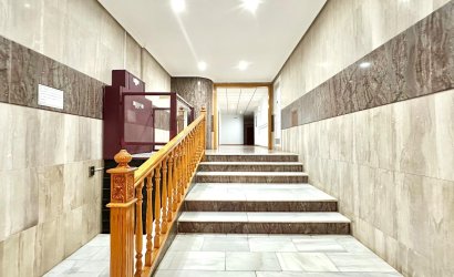 Revente - Apartment -
Torrevieja - Centro