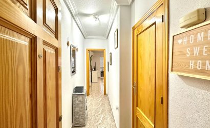 Revente - Apartment -
Torrevieja - Centro