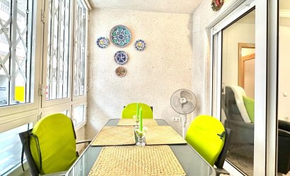 Revente - Apartment -
Torrevieja - Centro