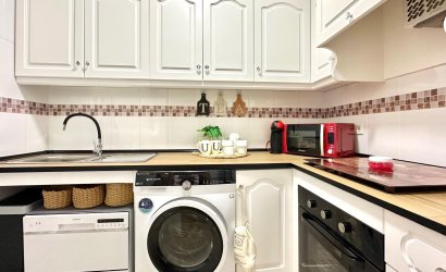 Revente - Apartment -
Torrevieja - Centro