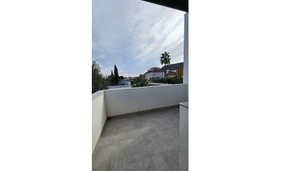 Herverkoop - Villa -
Orihuela - Urb. Montepinar