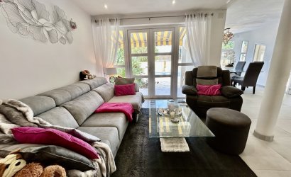 Resale - Villa -
Cabo Roig - Costa Blanca