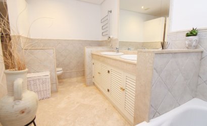 Resale - Apartment -
La Mairena - Inland