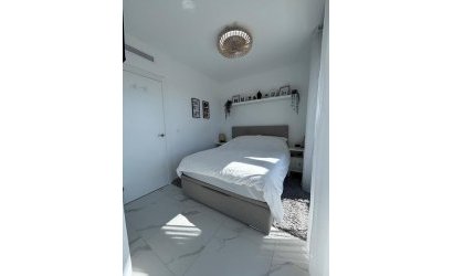 Resale - Villa -
Villamartin - Costa Blanca