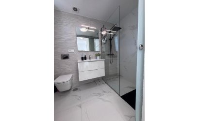 Resale - Villa -
Villamartin - Costa Blanca