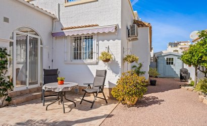 Resale - Quad House -
La Marina - Costa Blanca