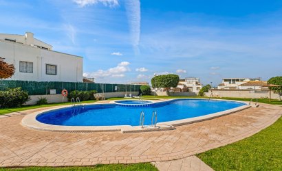Resale - Quad House -
La Marina - Costa Blanca
