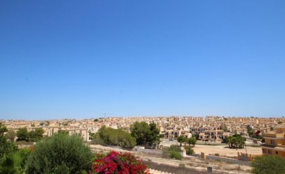 Revente - Villa -
Villamartin - Costa Blanca