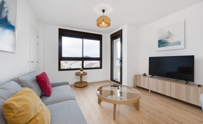 Reventa - Ático -
Villamartín - PAU 8