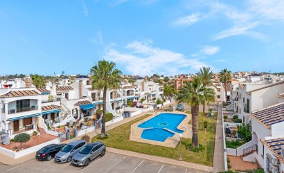 Reventa - Ático -
Villamartín - PAU 8