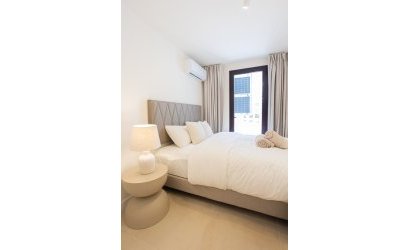 Revente - Apartment -
Marbella - Nueva Andalucía