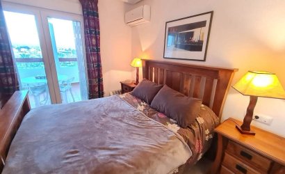 Reventa - Ático -
Villamartín - PAU 8