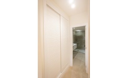 Revente - Apartment -
Marbella - Nueva Andalucía