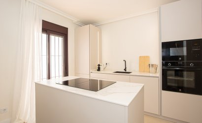 Herverkoop - Apartment -
Marbella - Nueva Andalucía