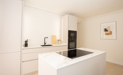 Revente - Apartment -
Marbella - Nueva Andalucía