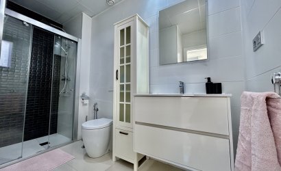 Herverkoop - Villa -
Villamartin - Costa Blanca