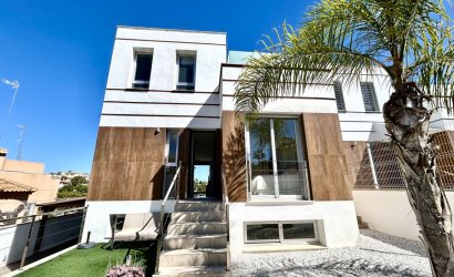 Herverkoop - Villa -
Villamartin - Costa Blanca