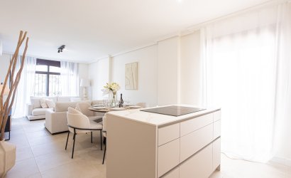 Revente - Apartment -
Marbella - Nueva Andalucía