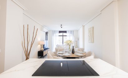 Herverkoop - Apartment -
Marbella - Nueva Andalucía