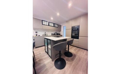 Herverkoop - Town House -
San Miguel de Salinas - Inland